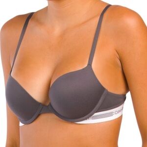 Calvin Klein Push Up Plunge (NWT) $52